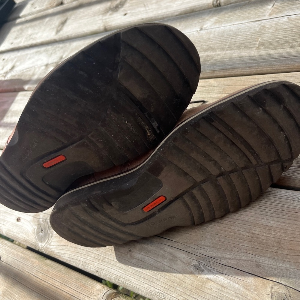 Rockport Brown  Chukka Boots - Picture 4 of 12